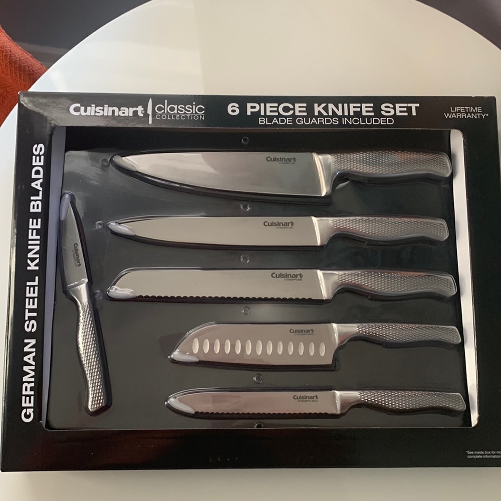 Cuisinart 6 Piece Knife Set. NWT